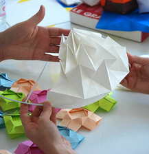 Origami - Interaktive Papierstrukturen