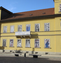 Fassadenverkleidung des GlockenStadtMuseum für die Sonderausstellung