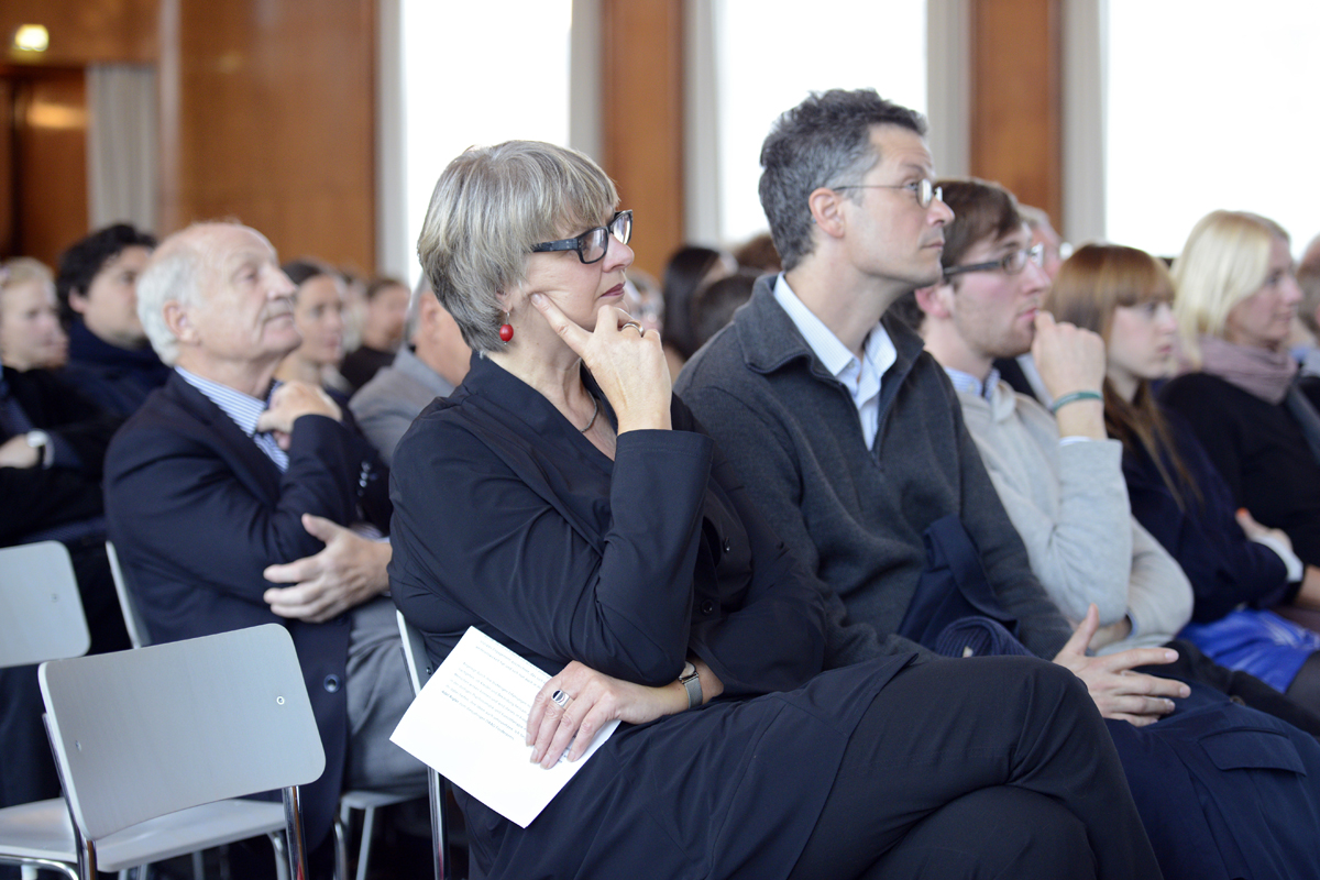 Prof. Dr. Heik Afheldt, Leonie Baumann, Prof. Peter Rösel