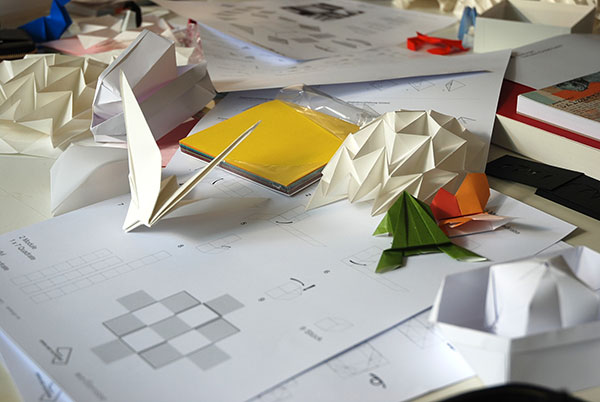 Origami - Interaktive Papierstrukturen